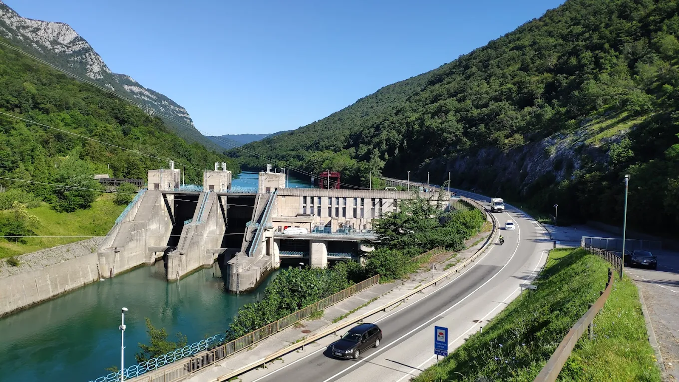 Premogovnik Velenje podpisal pogodbo za izvajanje tehničnega monitoringa pregradnih objektov HE na reki Soči ter ČHE Avče in MHE Hubelj